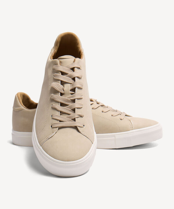 Tenis hombre