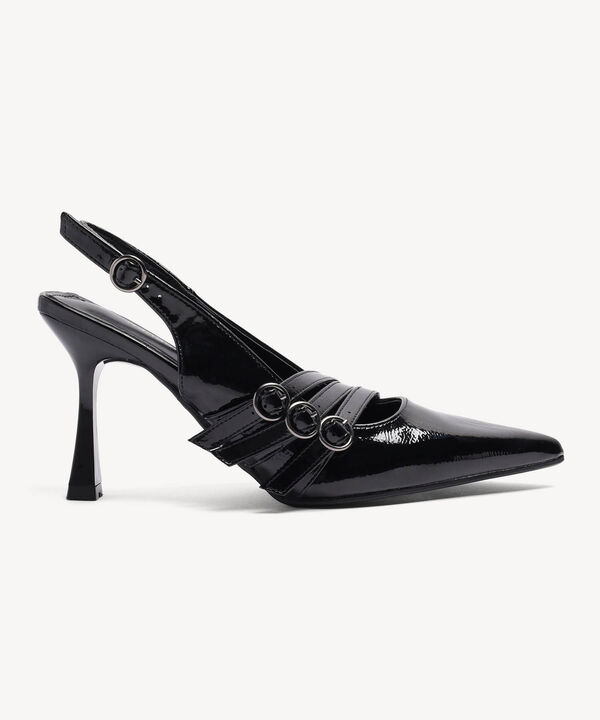 Tacones image number null