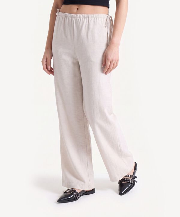 Pantalon para mujer image number null